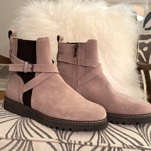 Donald PLINER Captain Suede Bootie NWT Mushroom Taupe
